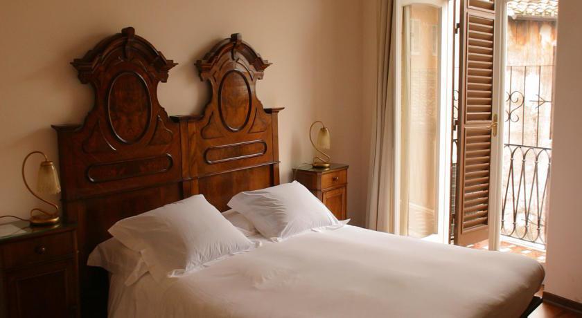 Roma Resort Trevi Buitenkant foto